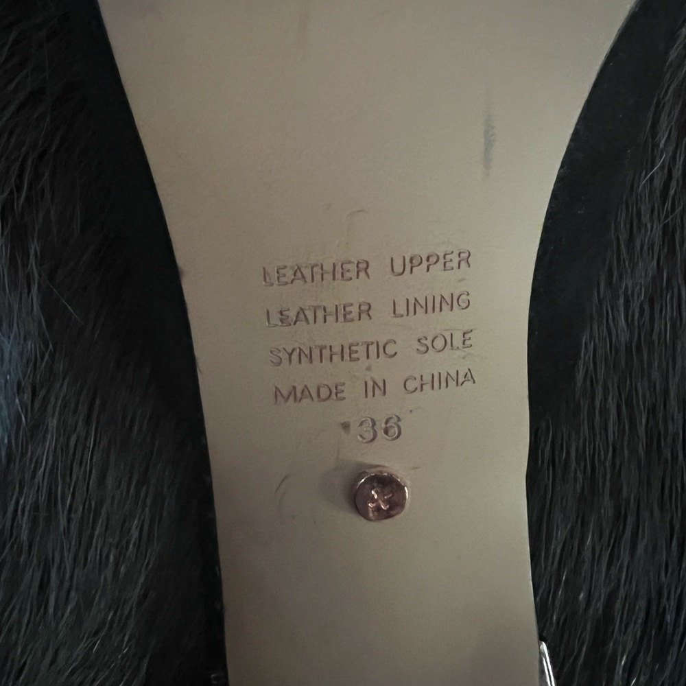 NWOT Mimco suede heels. New not with box Size 36. Black! Heels have gold design. - Picture 14 of 14
